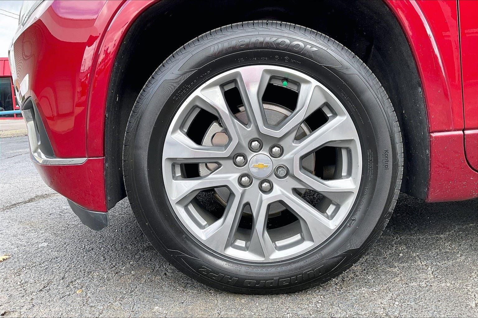 Used 2019 Chevrolet Traverse Premier AWD/4WD image 10