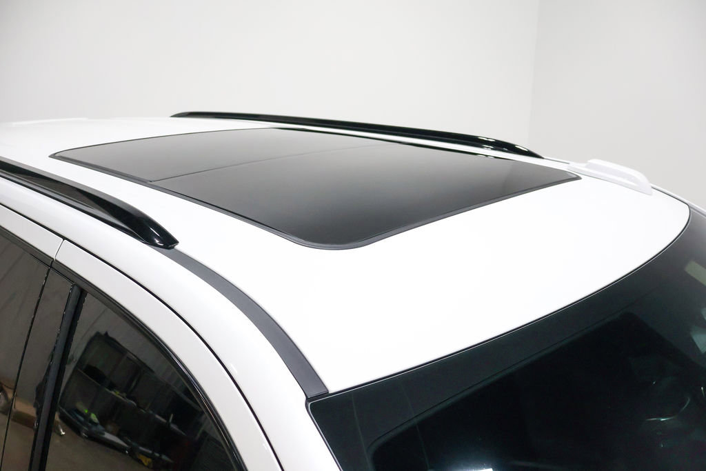 Used 2025 Cadillac Escalade V w/ LPO, Floor Liner Package image 73