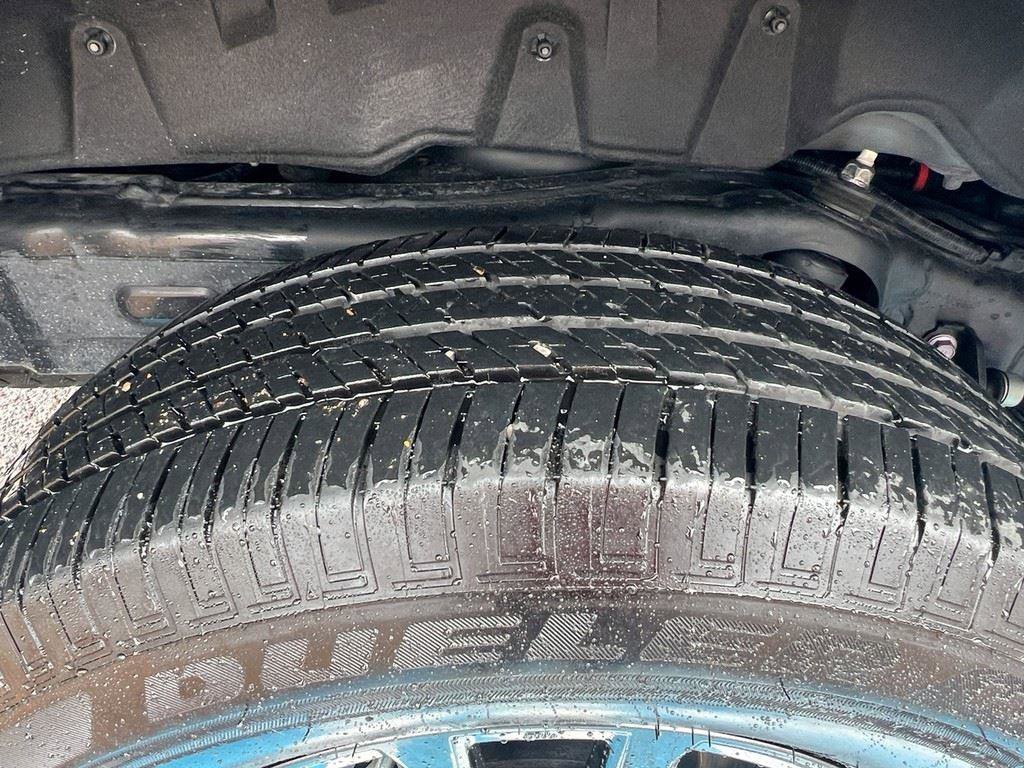 Used 2025 Toyota 4Runner SR5 image 8