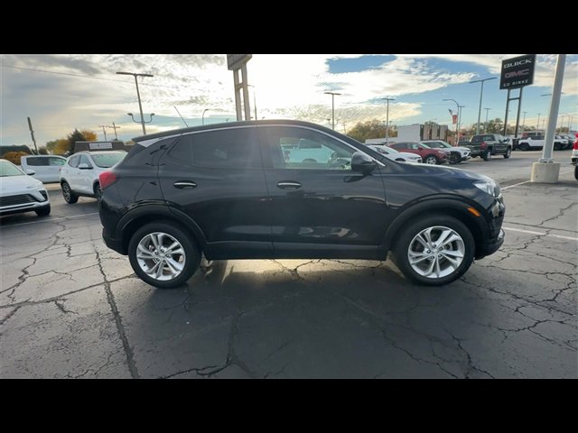 Used 2021 Buick Encore GX Preferred w/ Cold Weather Comfort Package image 9