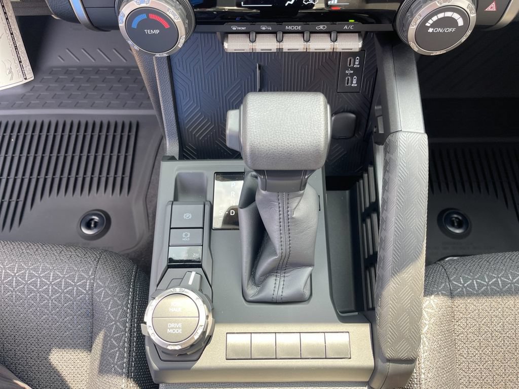 New 2026 Toyota 4Runner SR5 AWD/4WD image 24