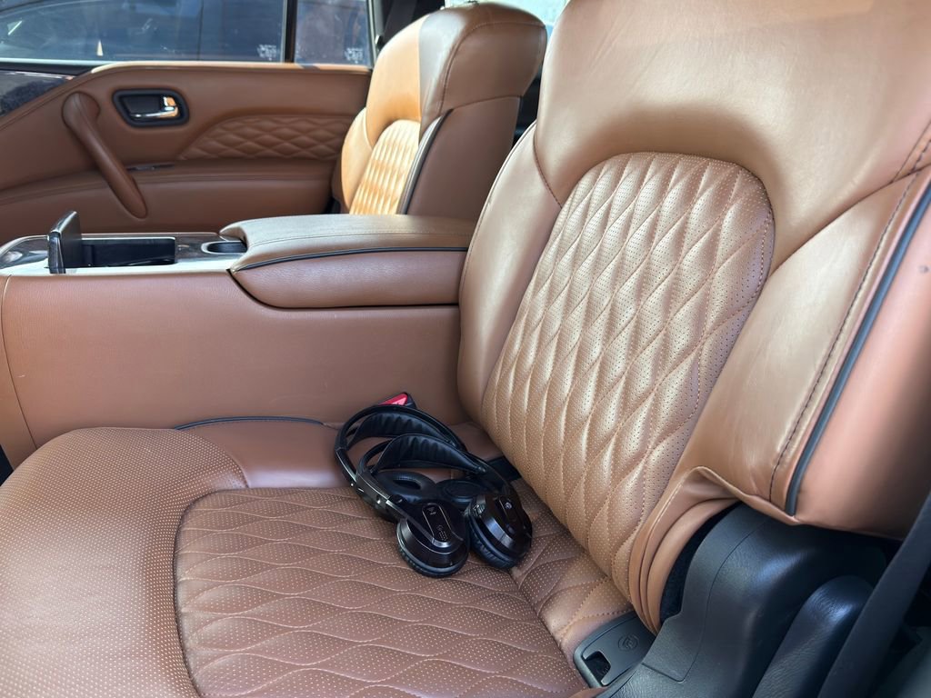 Used 2023 INFINITI QX80 Sensory w/ All-Season Package image 33