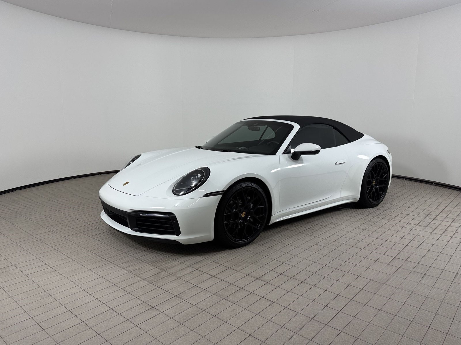 Certified 2024 Porsche 911 Carrera RWD image 1