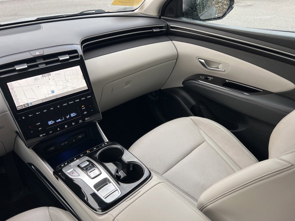 Used 2022 Hyundai Tucson Limited image 21