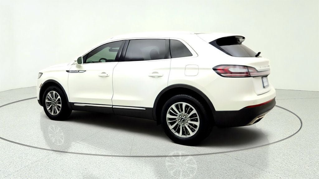Used 2022 Lincoln Nautilus Reserve FWD image 7
