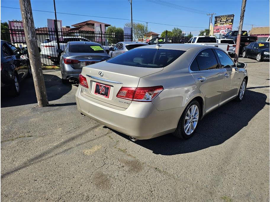 Used 2010 Lexus ES 350 image 7