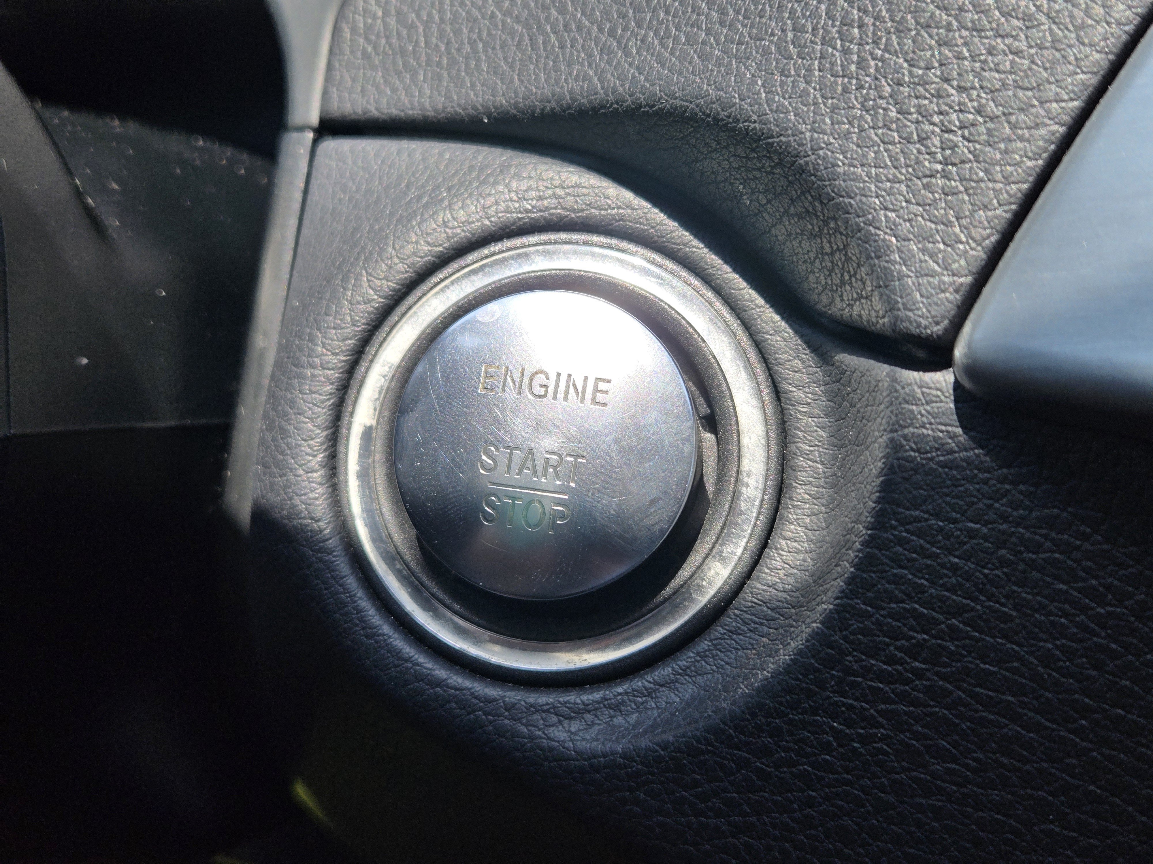 Used 2013 Mercedes-Benz C 250 Coupe image 28