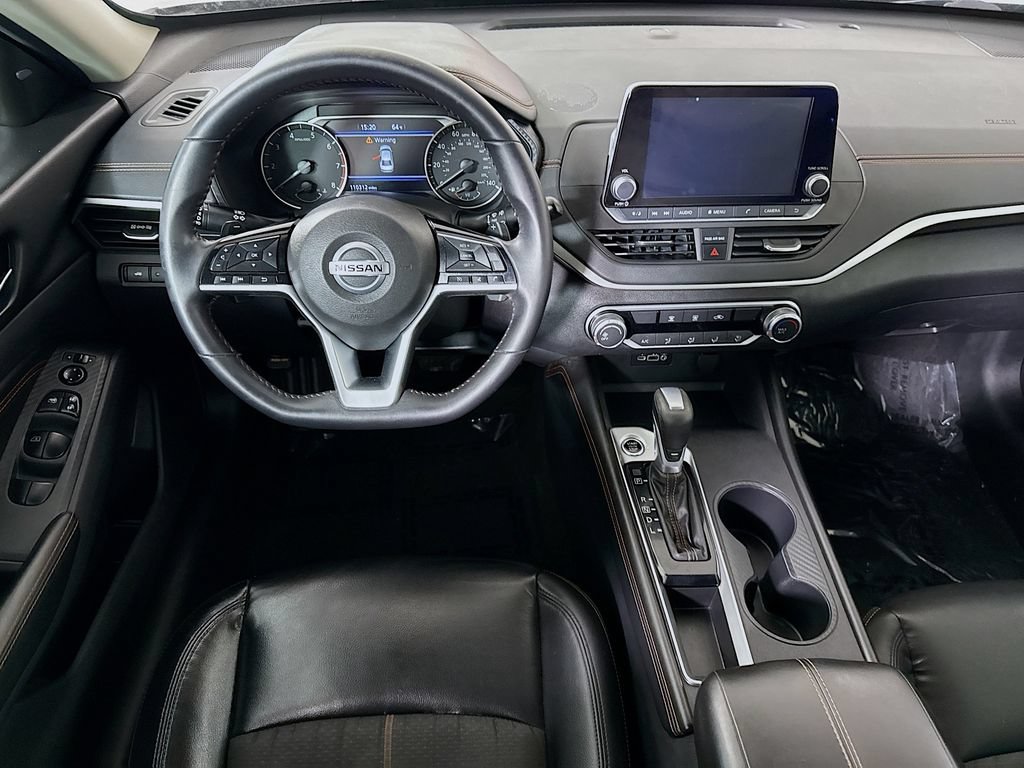 Used 2021 Nissan Altima 2.5 SR FWD image 3