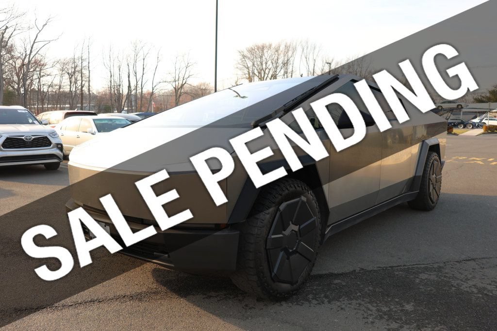 Used 2024 Tesla Cybertruck AWD Crew Cab image 1