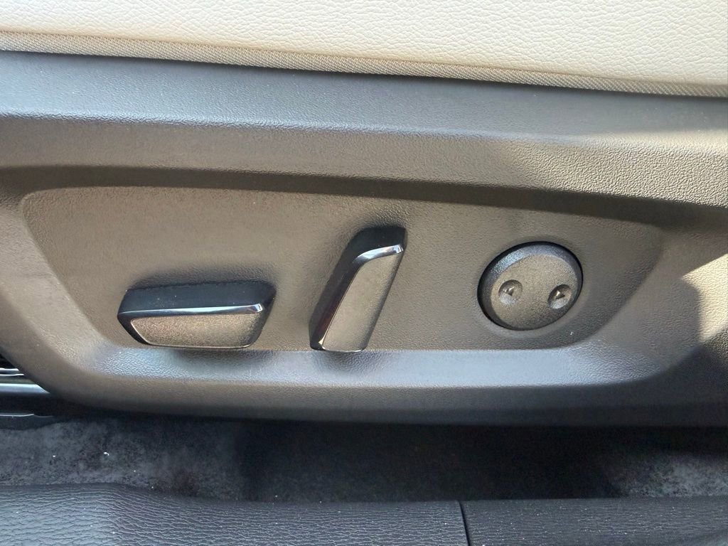 New 2026 Mitsubishi Outlander SEL image 22