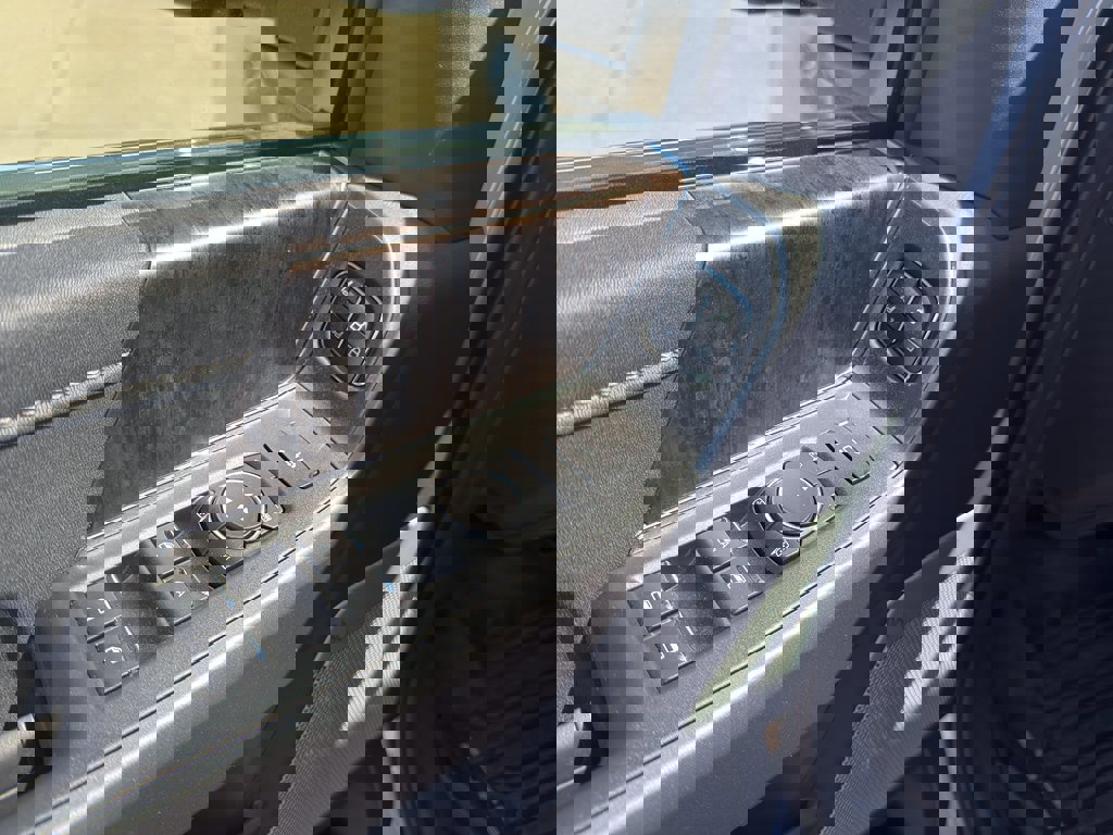 Used 2026 Ford F350 Lariat w/ Lariat Ultimate Package image 12