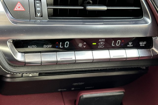 Used 2018 Lexus LC 500 Coupe w/ Touring Package RWD image 21