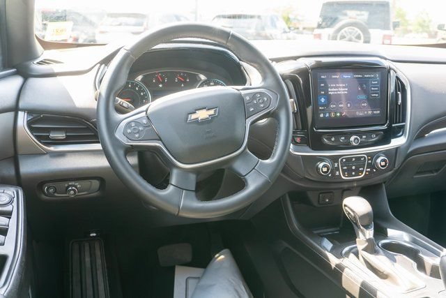 Used 2023 Chevrolet Traverse LT AWD/4WD image 14