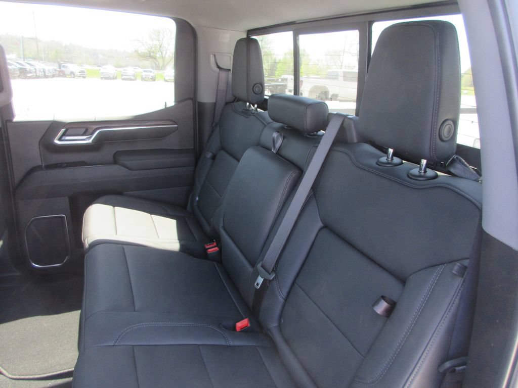 New 2026 GMC Sierra 1500 SLT w/ SLT Convenience Package AWD/4WD image 16