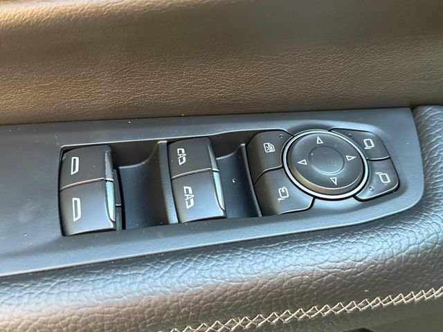Certified 2026 GMC Yukon XL Denali AWD/4WD image 25