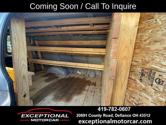 Used 2025 Chevrolet Express 3500 w/ Hotel Shuttle Package RWD image 8