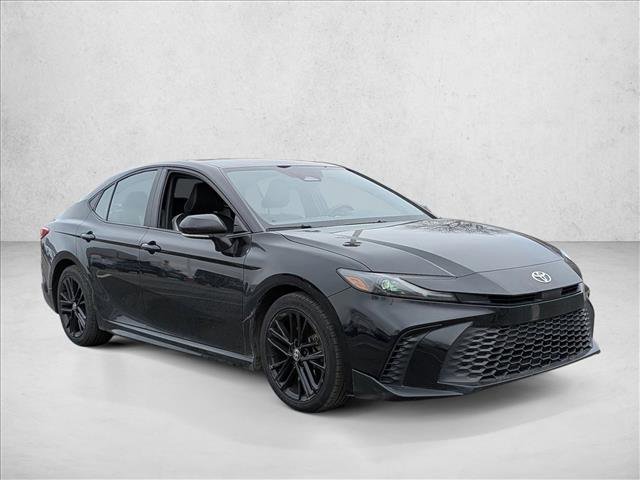 Certified 2025 Toyota Camry SE image 3