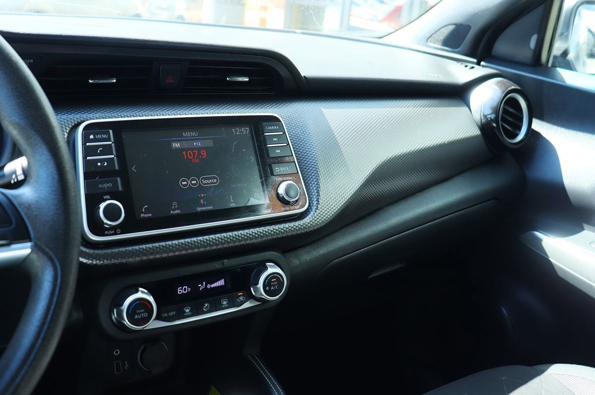Used 2020 Nissan Kicks SV FWD image 42