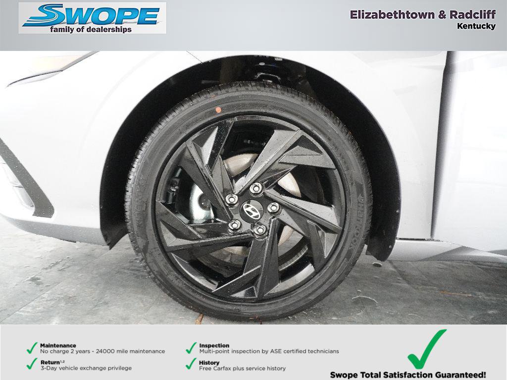 New 2026 Hyundai Elantra SEL Sport Premium image 19