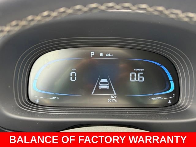 Used 2025 Hyundai Venue Limited FWD image 18