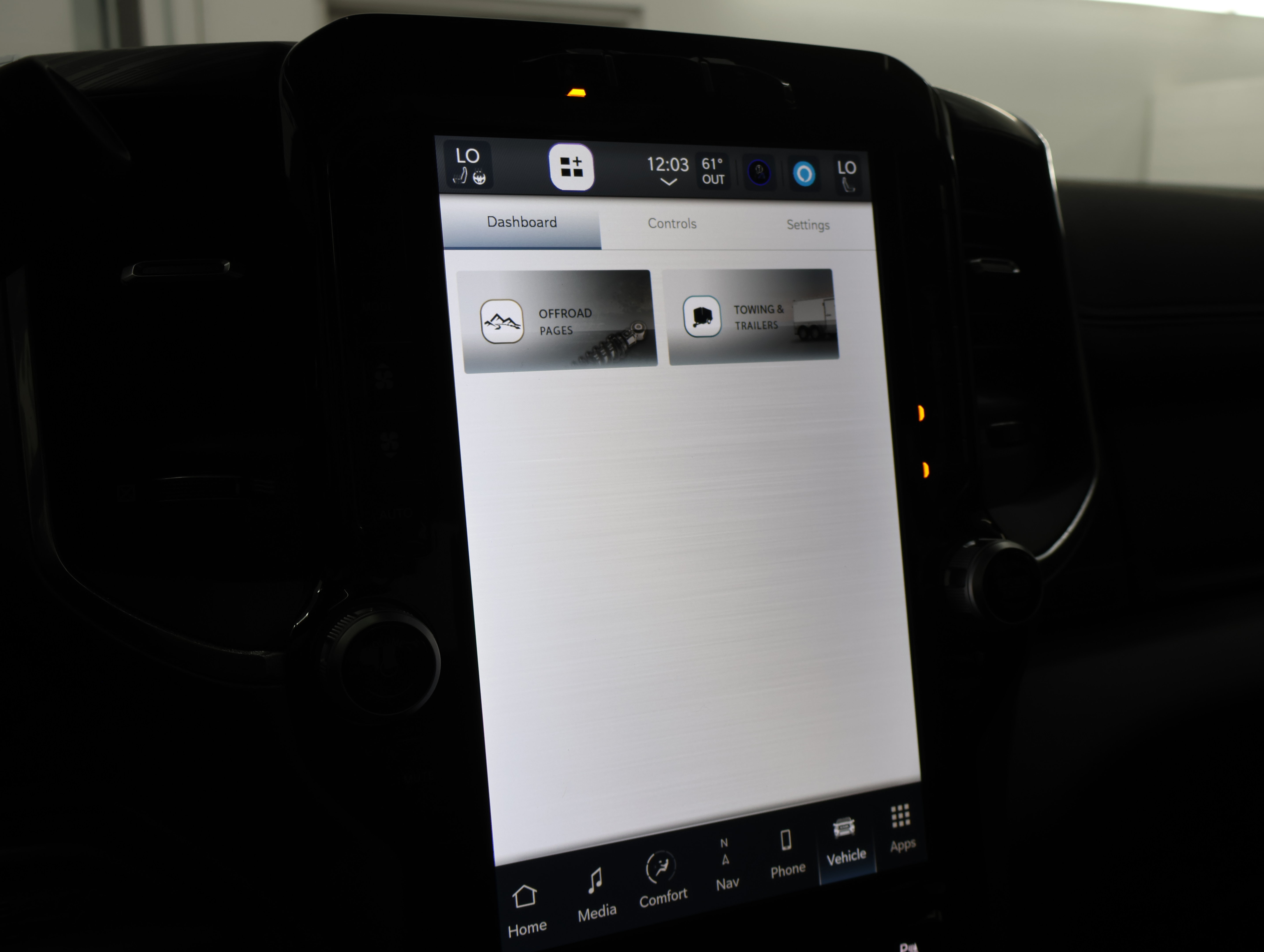 Used 2024 RAM 2500 Laramie w/ Night Edition AWD/4WD image 55