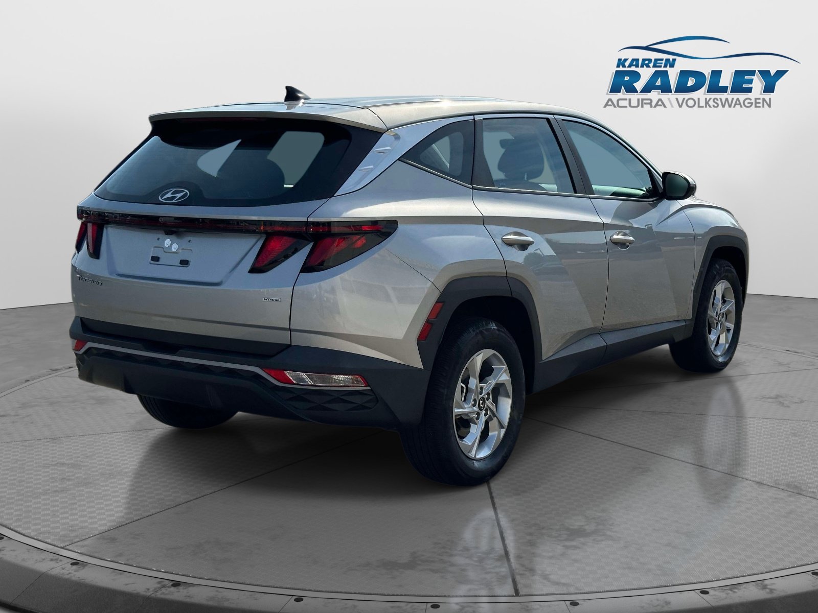 Used 2024 Hyundai Tucson SE AWD/4WD image 2