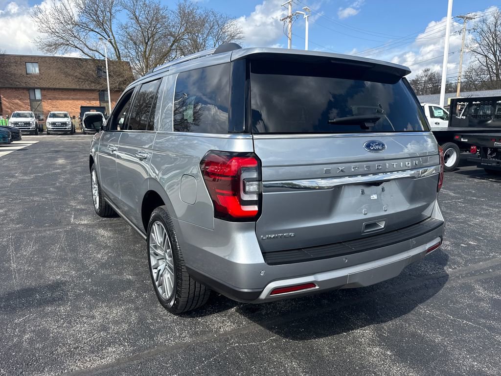 Used 2023 Ford Expedition Limited AWD/4WD image 11
