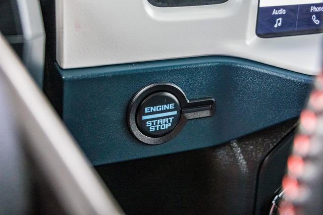 Certified 2025 Ford Bronco Heritage Edition image 32