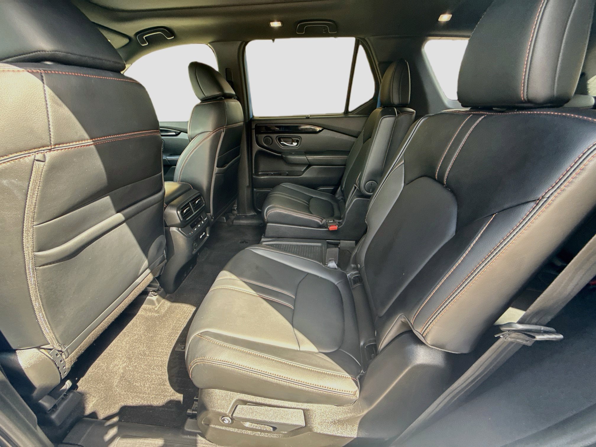 Certified 2023 Honda Pilot TrailSport image 22
