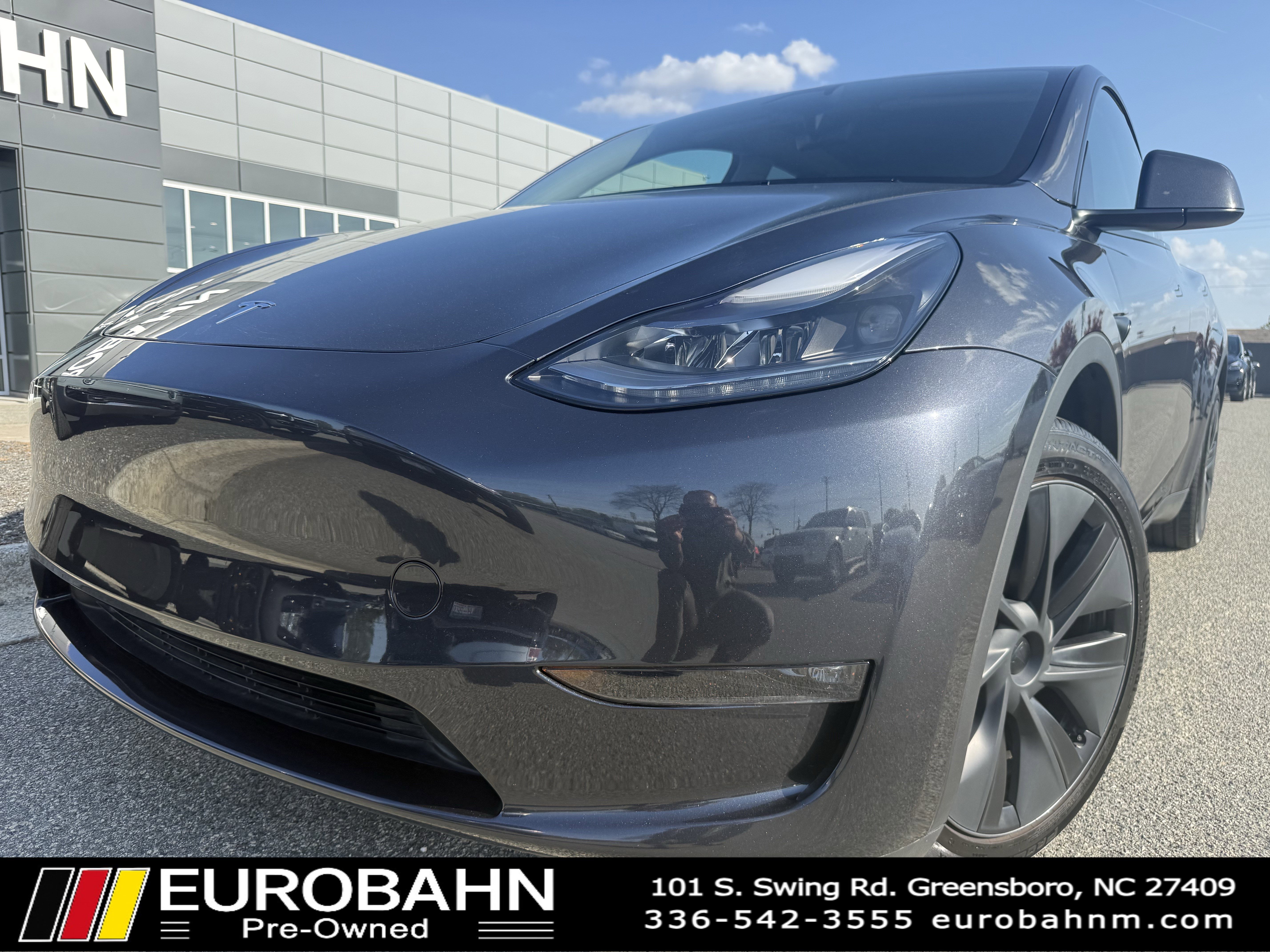Used 2024 Tesla Model Y Long Range image 1