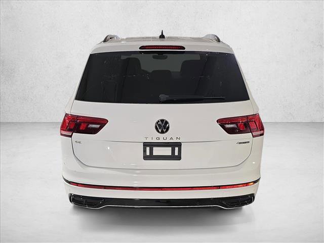 Used 2022 Volkswagen Tiguan SE R-Line image 6