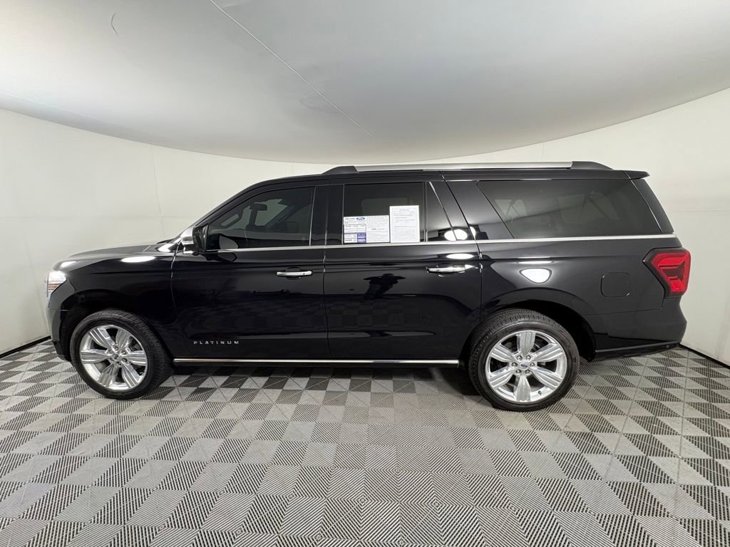 Certified 2024 Ford Expedition Max Platinum AWD/4WD image 4