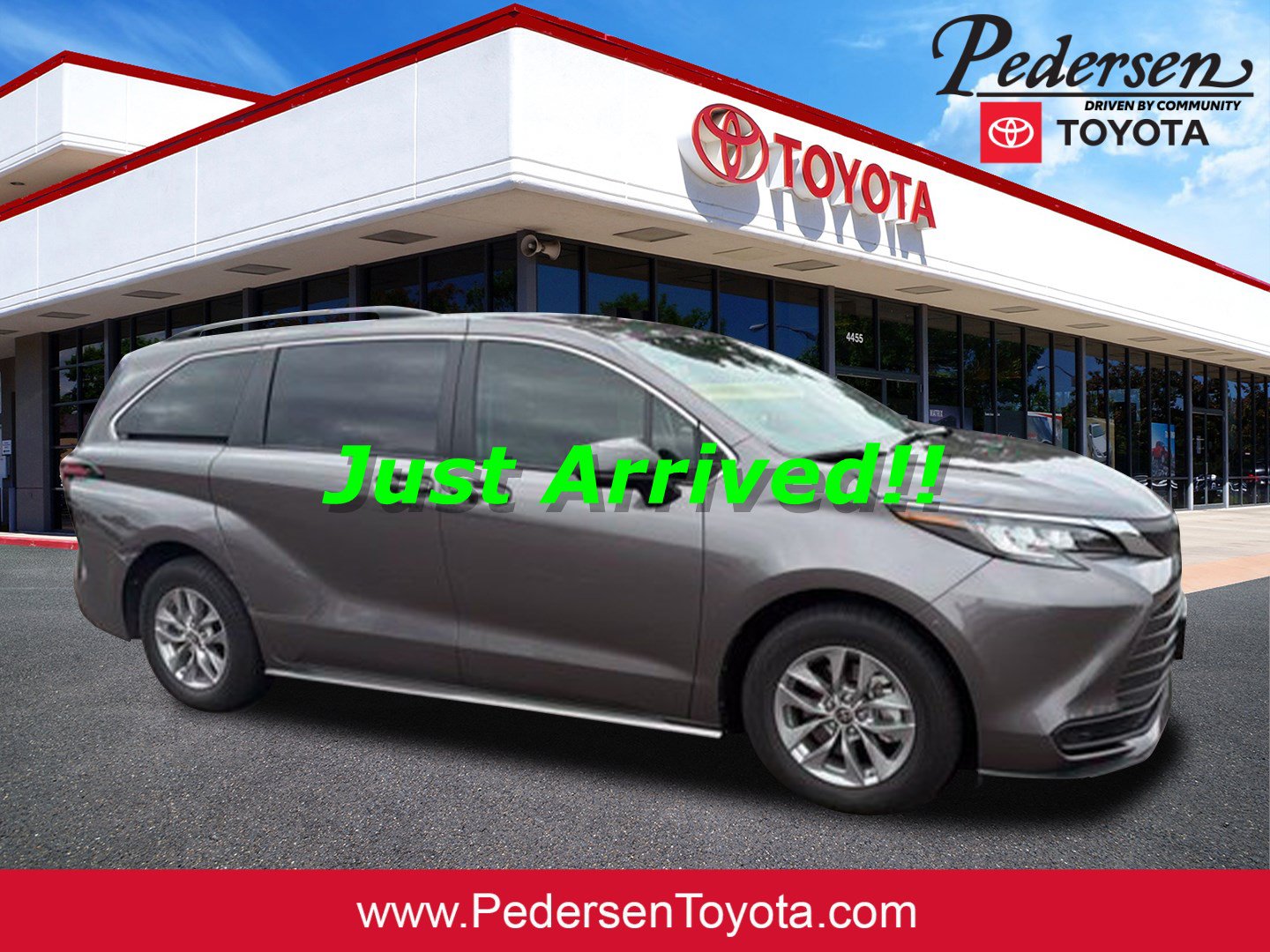 Used 2022 Toyota Sienna LE