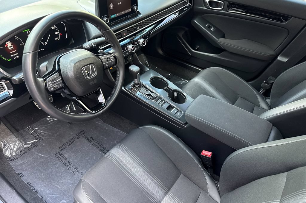 Certified 2025 Honda Civic Sport image 3