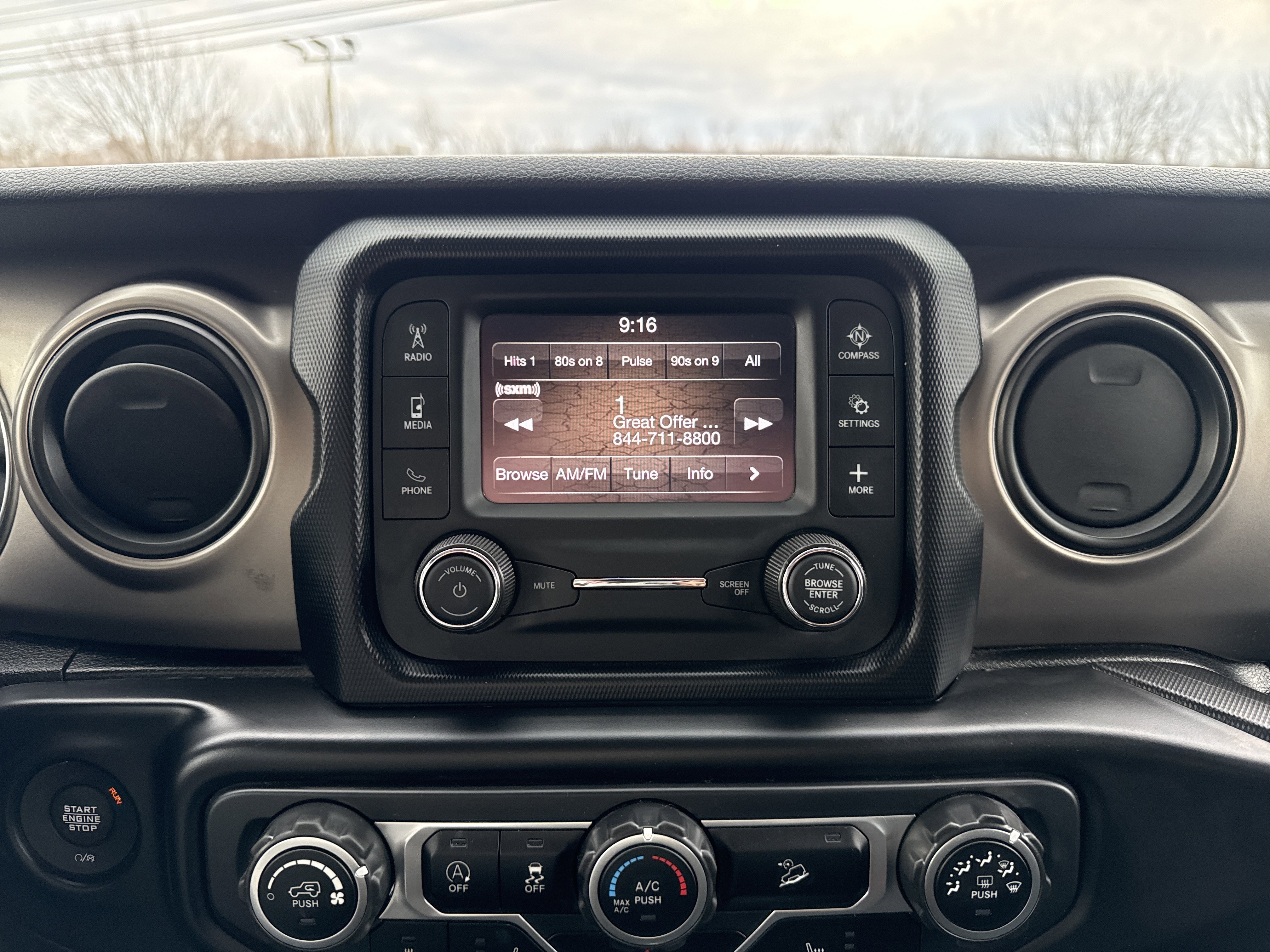 Used 2020 Jeep Wrangler Sport AWD/4WD image 6