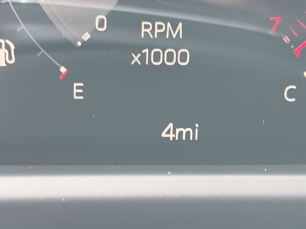 New 2026 GMC Acadia Elevation w/ Elevation Premium Package FWD image 20