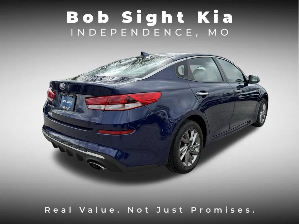Certified 2019 Kia Optima LX image 9