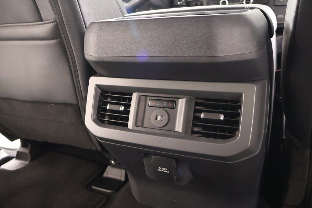Used 2026 Ford F450 Lariat AWD/4WD image 16