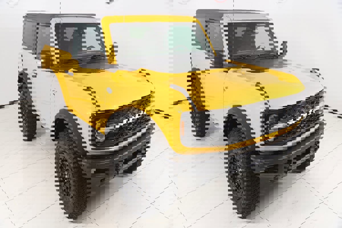 Used 2022 Ford Bronco Wildtrak image 44