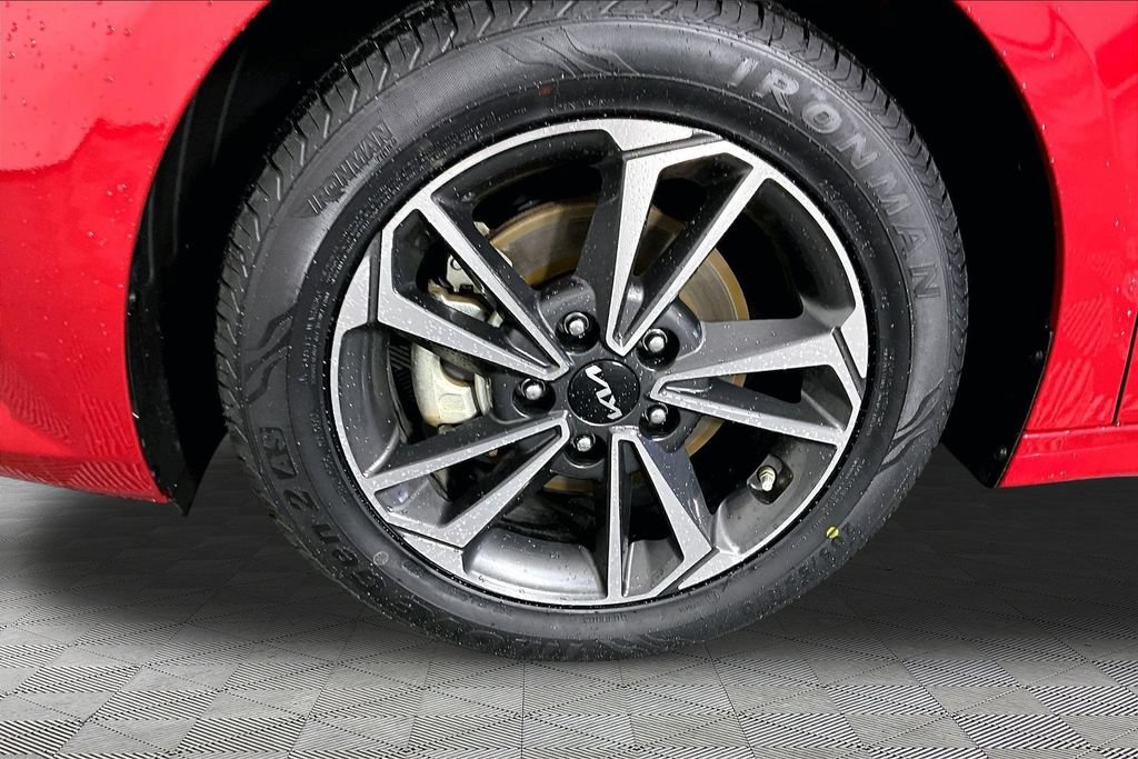 Used 2024 Kia Forte LXS FWD image 30
