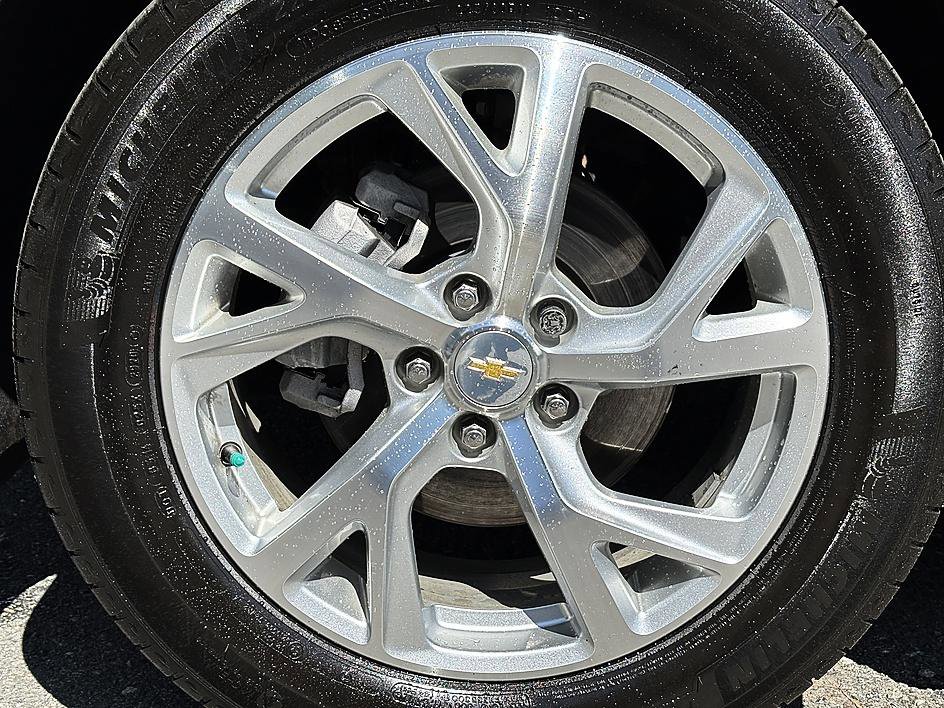 Used 2020 Chevrolet Equinox LT FWD image 8
