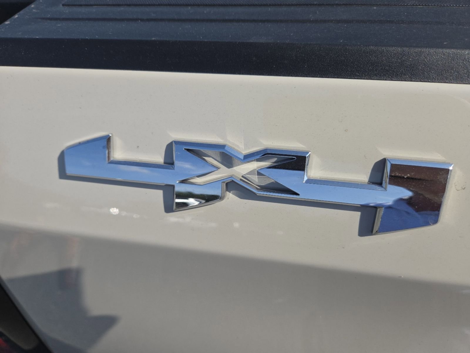 New 2026 GMC Sierra 1500 Pro w/ Graphite Edition image 13