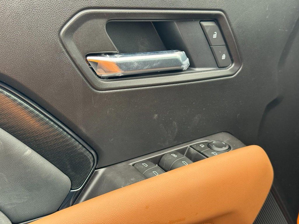 New 2026 GMC Canyon AT4 AWD/4WD image 15