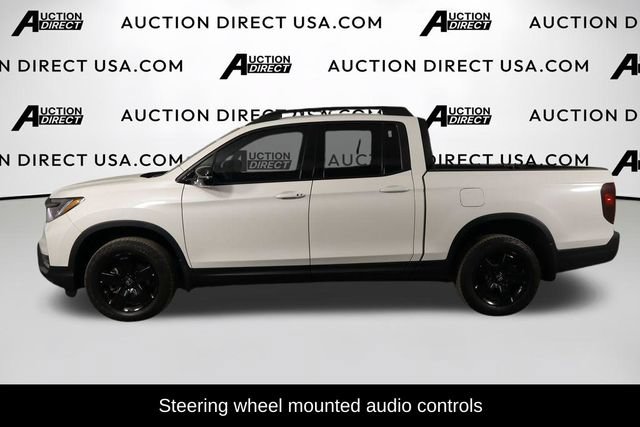 Used 2025 Honda Ridgeline Black Edition image 6