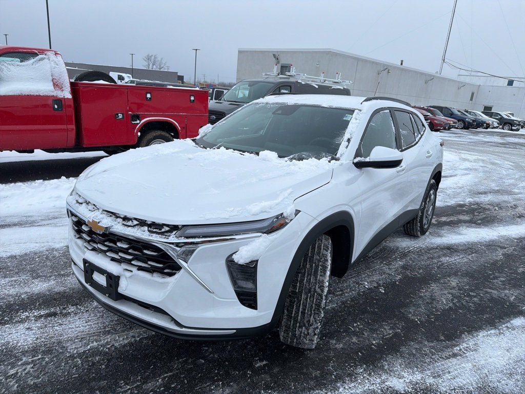 New 2026 Chevrolet Trax LT w/ Driver Confidence Package image 4