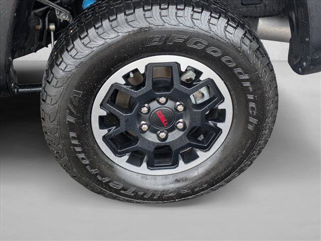 Used 2025 Toyota Tacoma TRD Off-Road AWD/4WD image 21