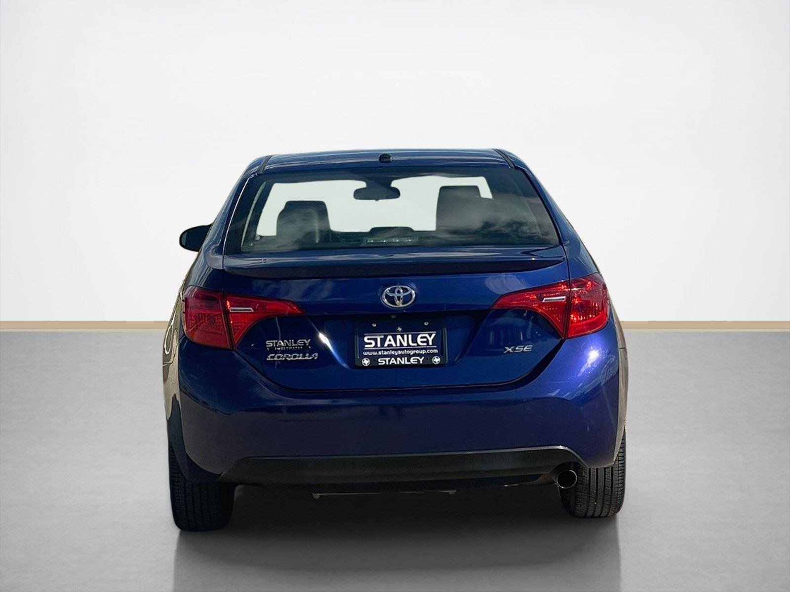 Used 2019 Toyota Corolla XSE image 7