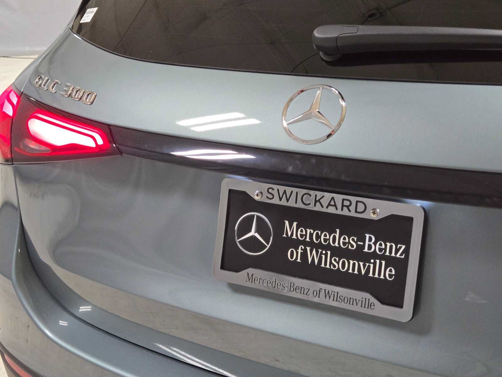Used 2026 Mercedes-Benz GLC 300 4MATIC image 13