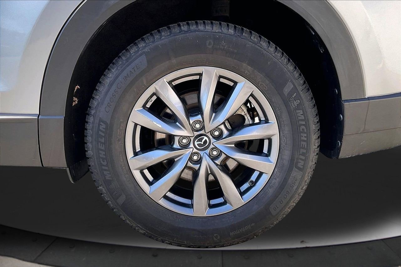 Used 2023 MAZDA CX-9 Touring image 38