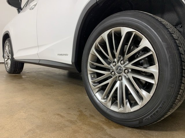 Used 2022 Lexus RX 450h AWD w/ Luxury Package image 16